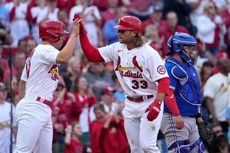 Cardinals selling $9 tickets in one-day flash sale Friday